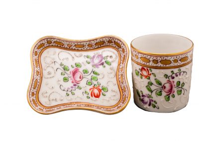 Fransız, 1900’lü yıllar başı, Decore Main Limoges porcelain damgalı fincan